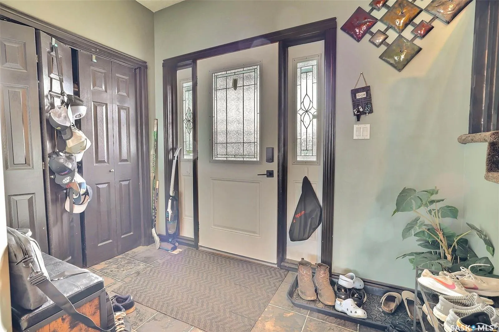 71 Fairway CRESCENT
