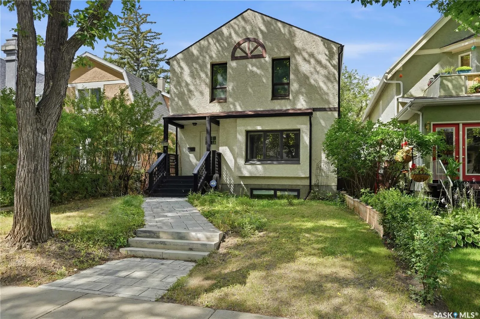 2848 Retallack STREET