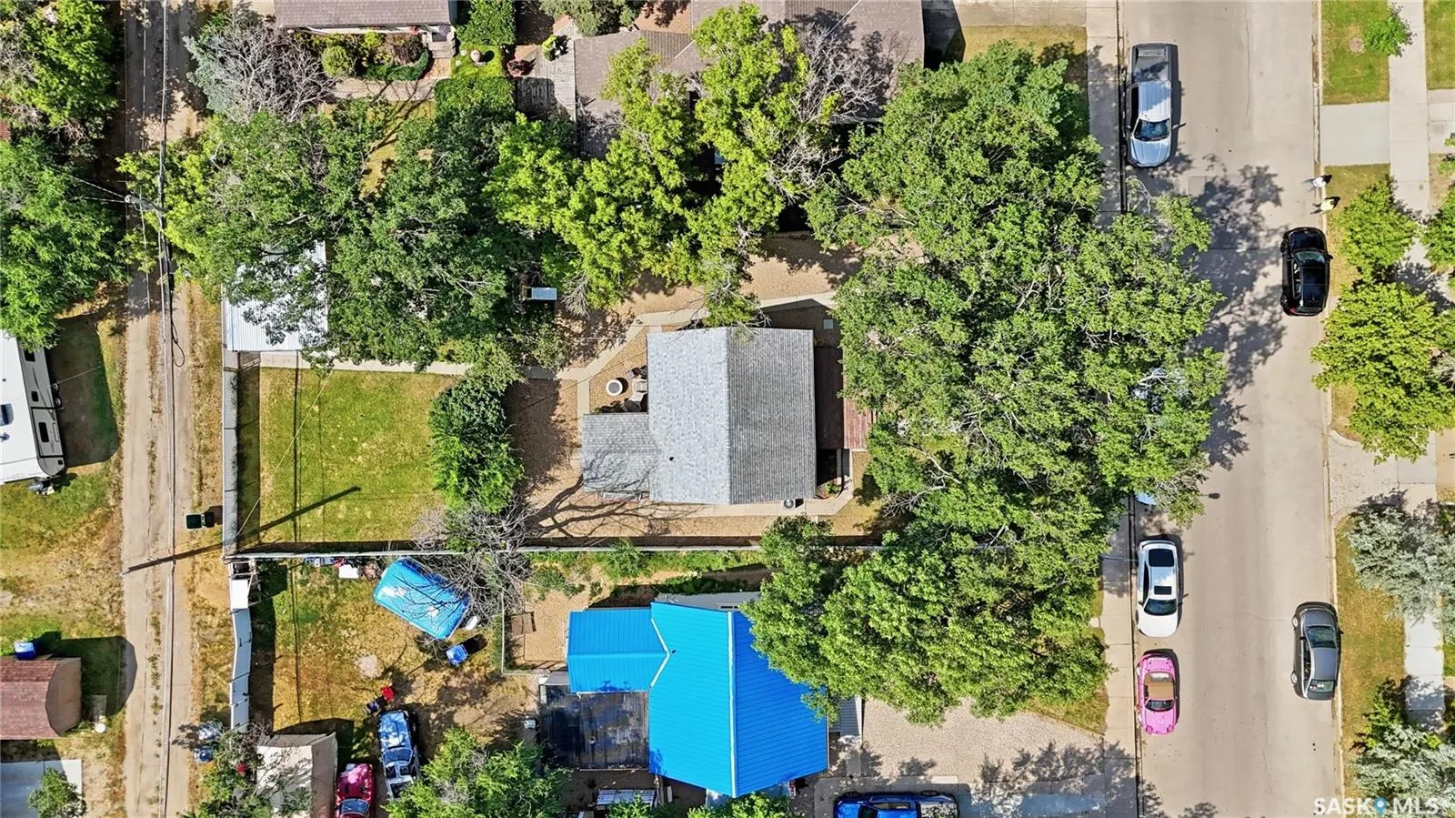 145 Lillooet STREET E
