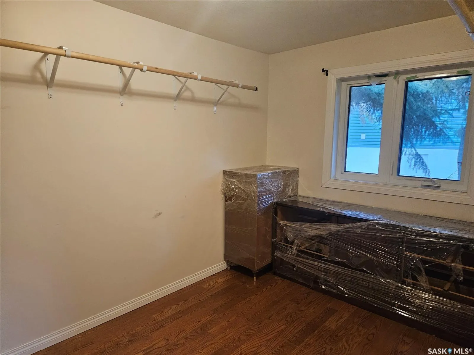 1017 Coteau STREET W