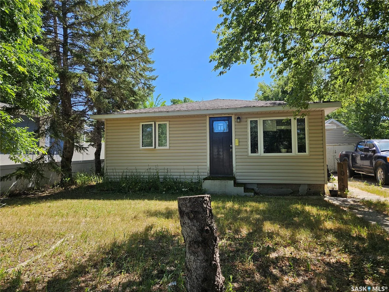 1017 Coteau STREET W