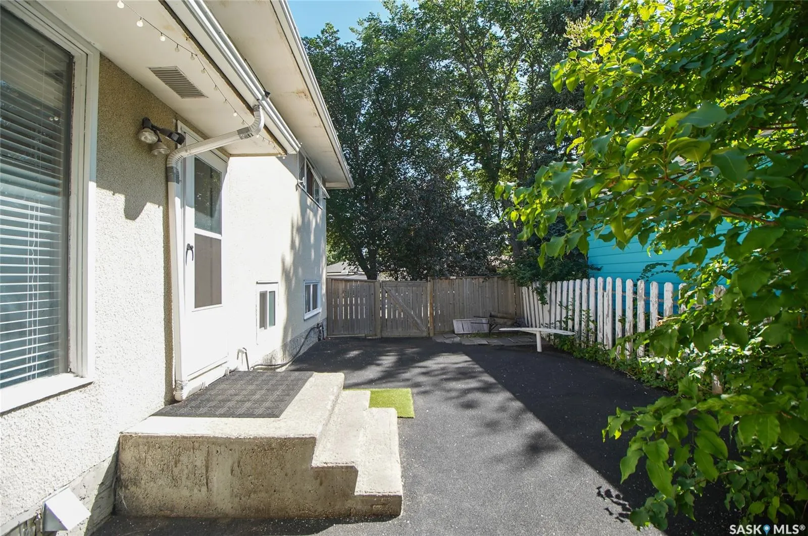 18 KYLE STREET