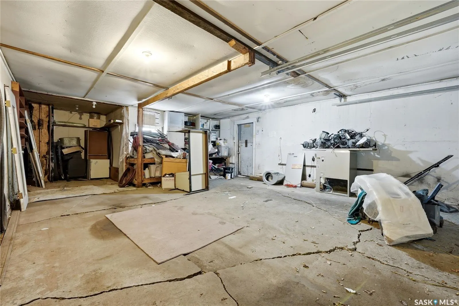 558 OSLER STREET
