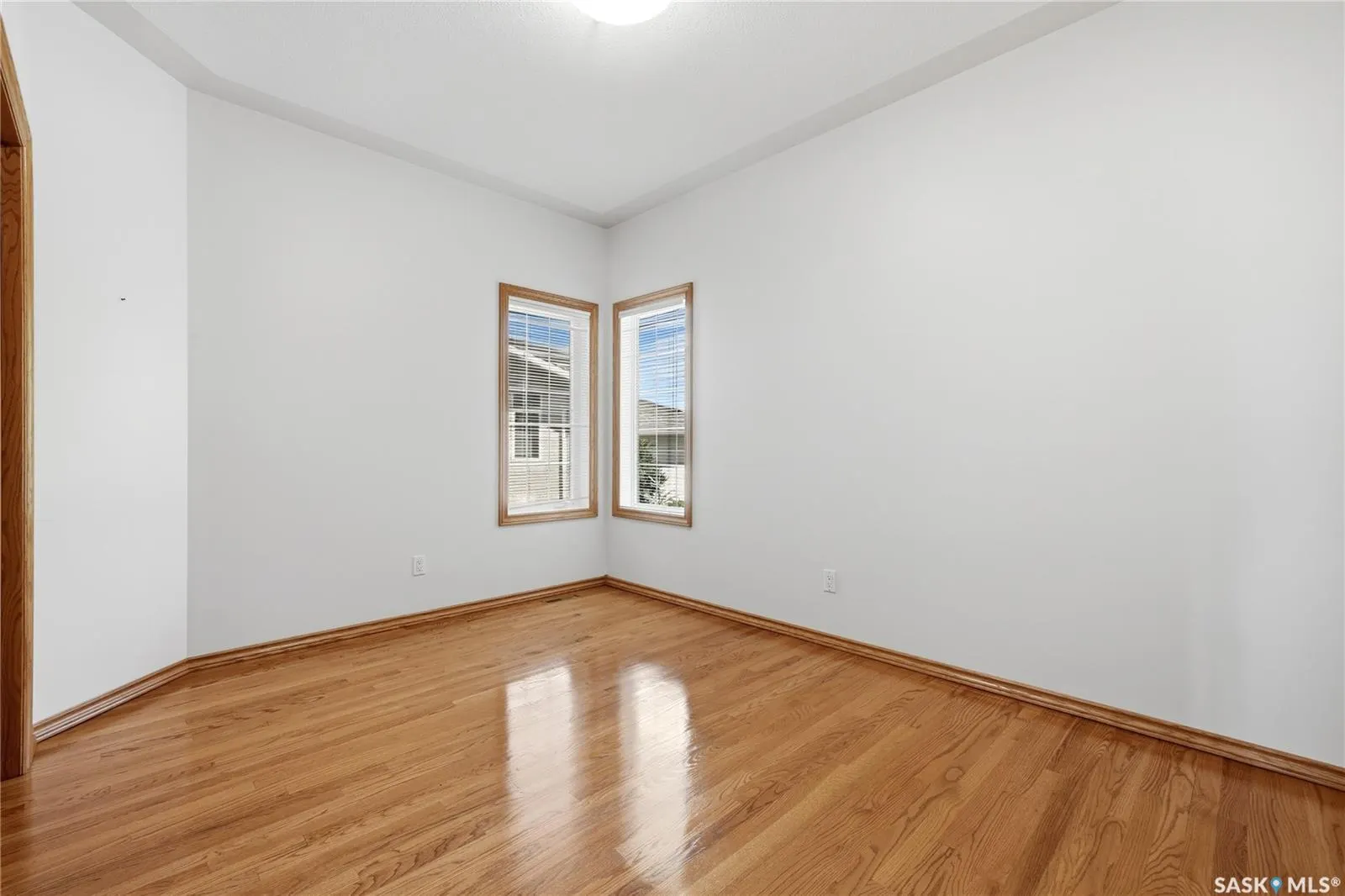 11330 Wascana MEADOWS