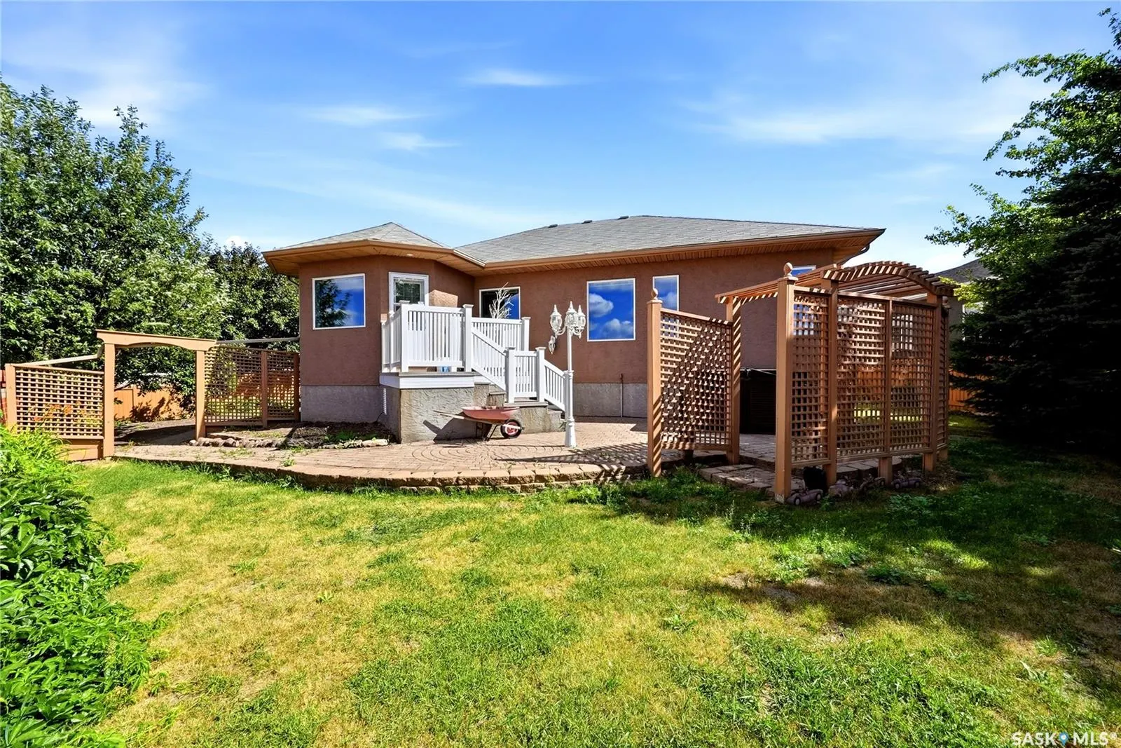 11330 Wascana MEADOWS