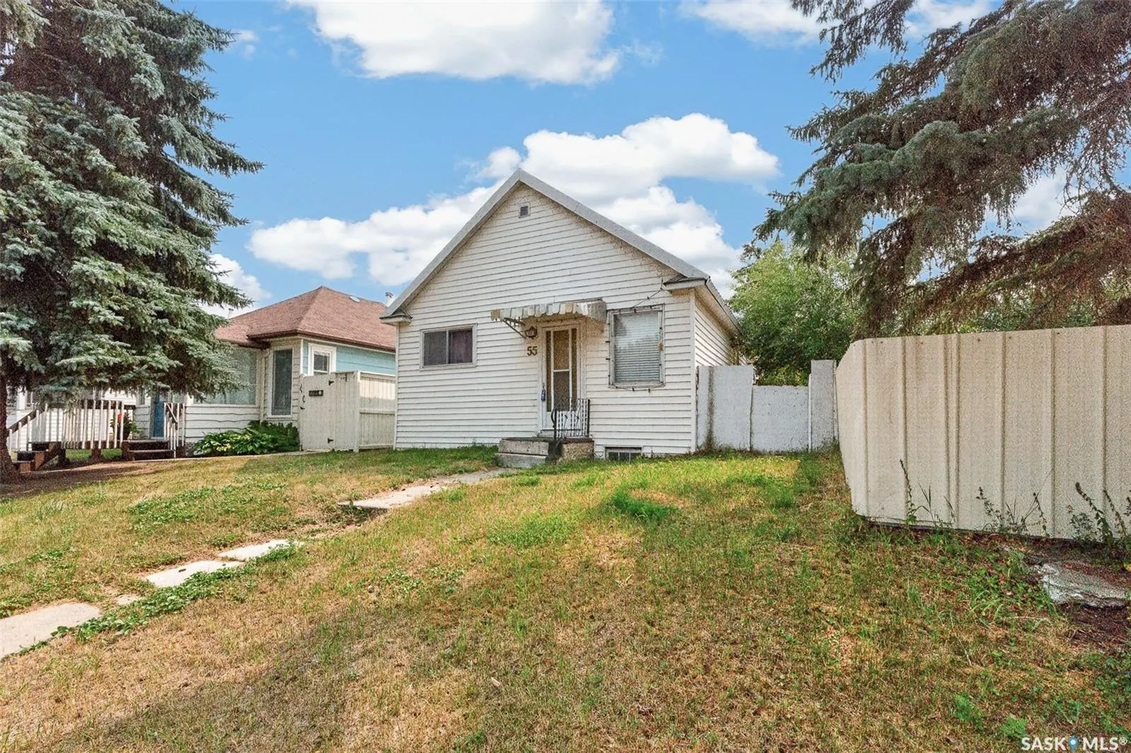 55 Iroquois STREET W