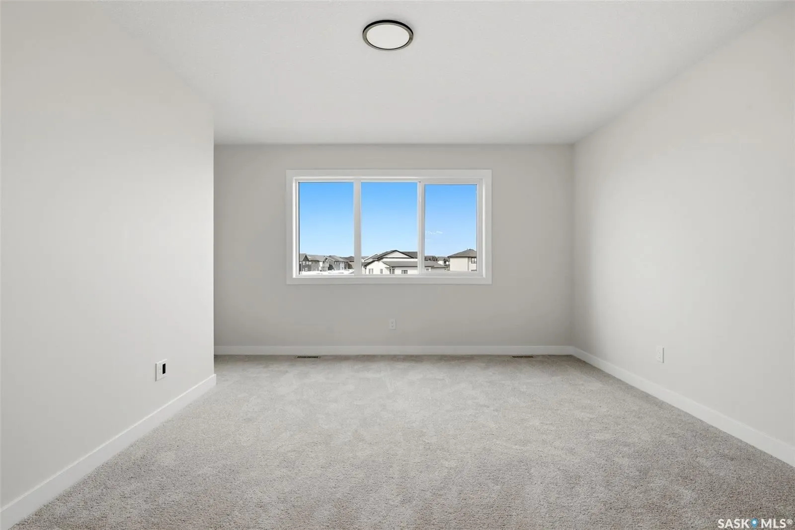 3148 Favel DRIVE