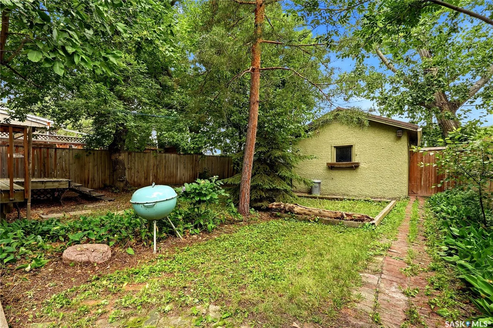 21 Angus CRESCENT