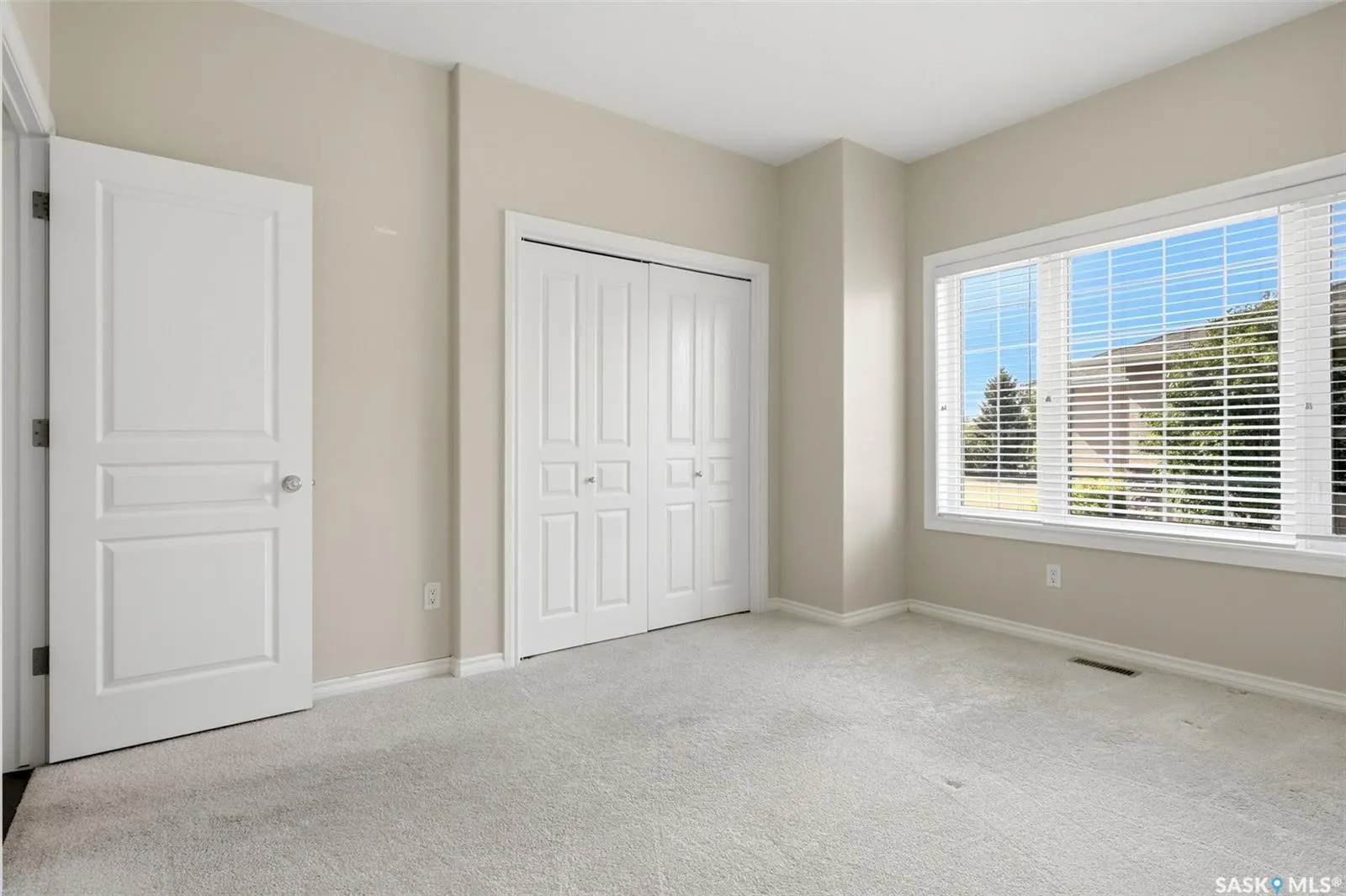 10170 Wascana ESTATES