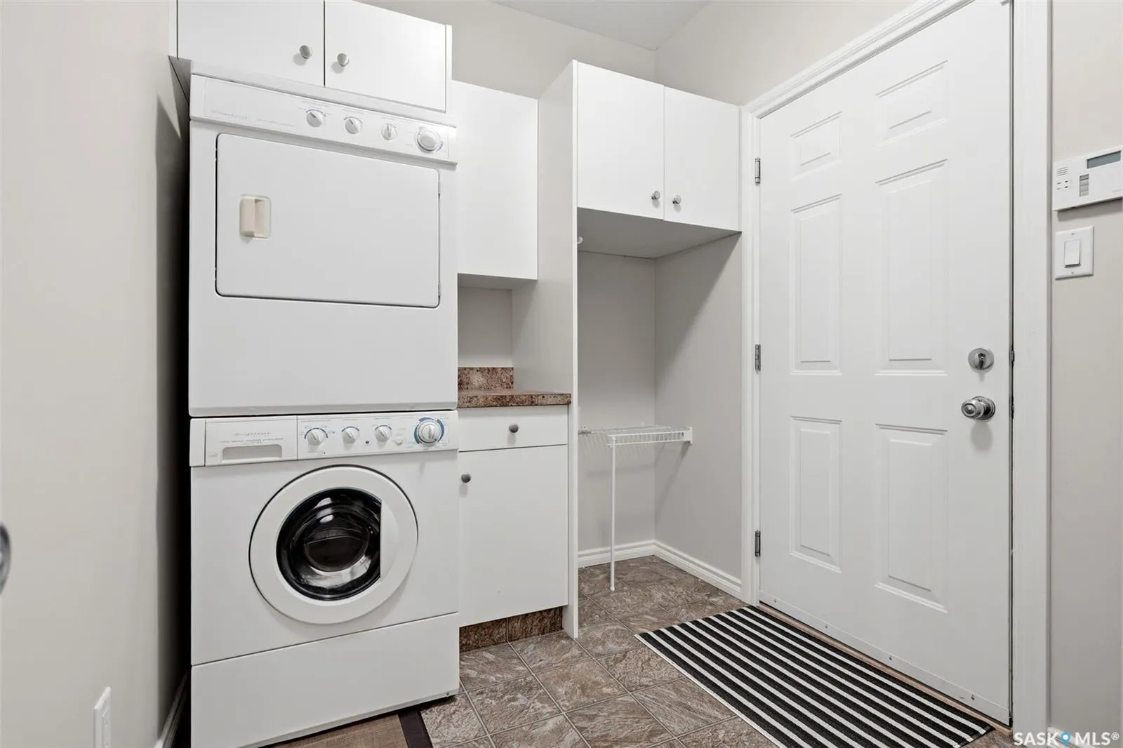 10170 Wascana ESTATES
