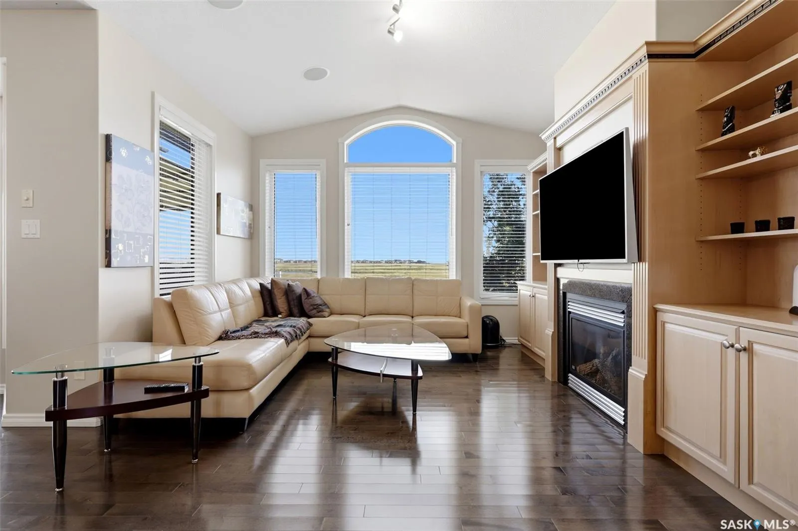 10170 Wascana ESTATES