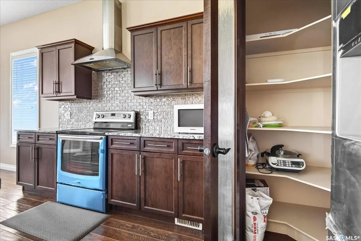 4029 Alton CRESCENT