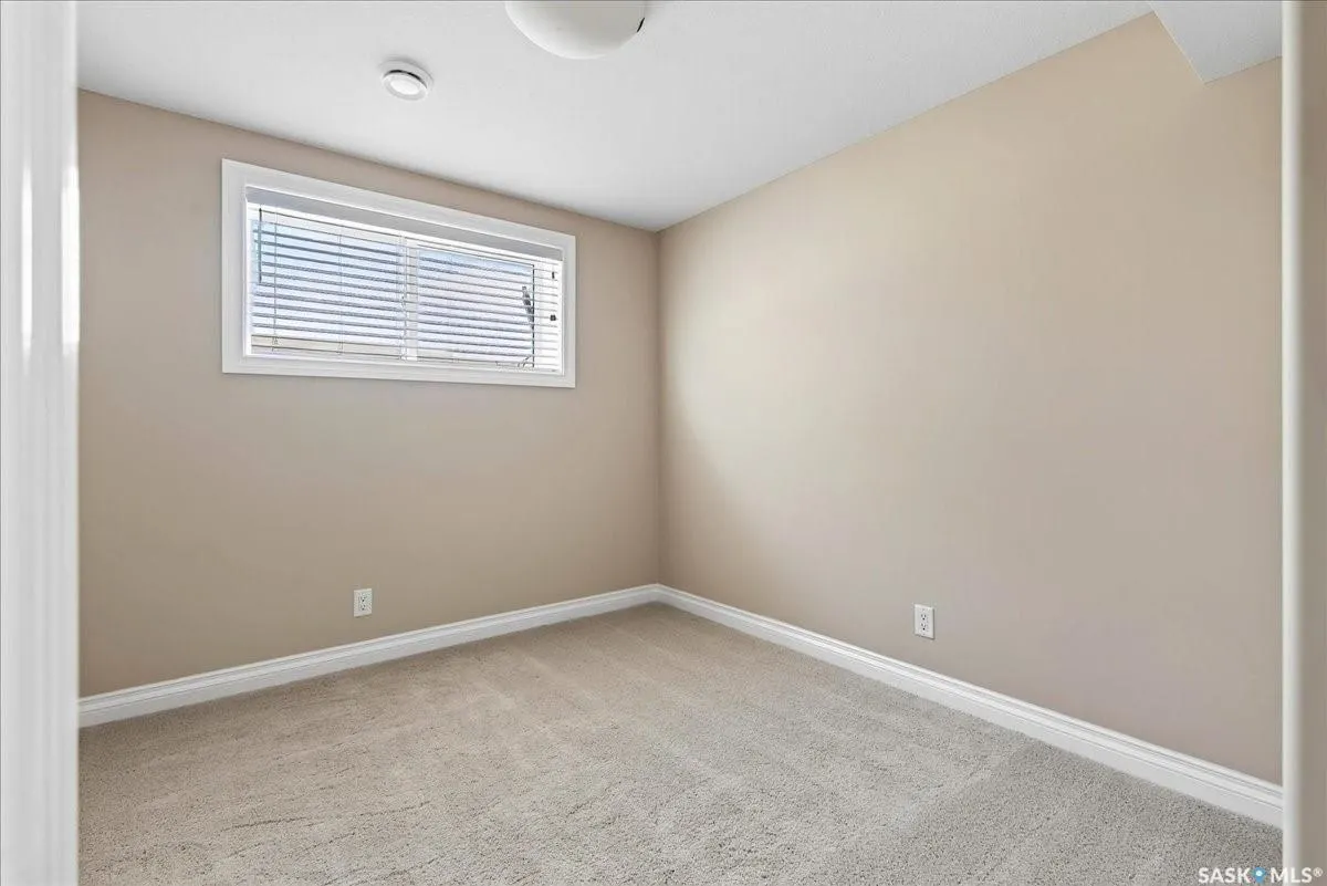 4029 Alton CRESCENT