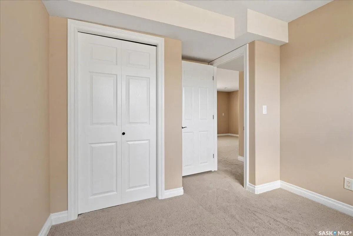 4029 Alton CRESCENT
