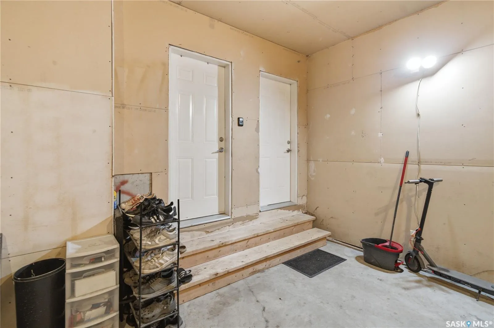 5122 Canuck CRESCENT