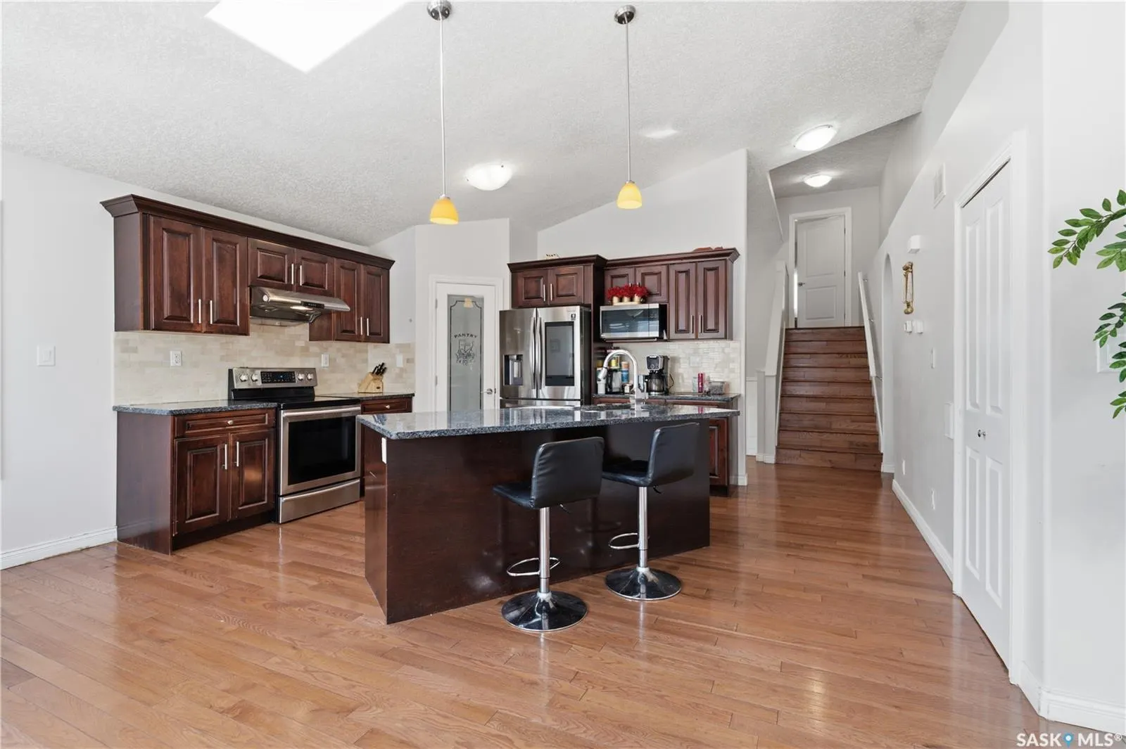 5122 Canuck CRESCENT