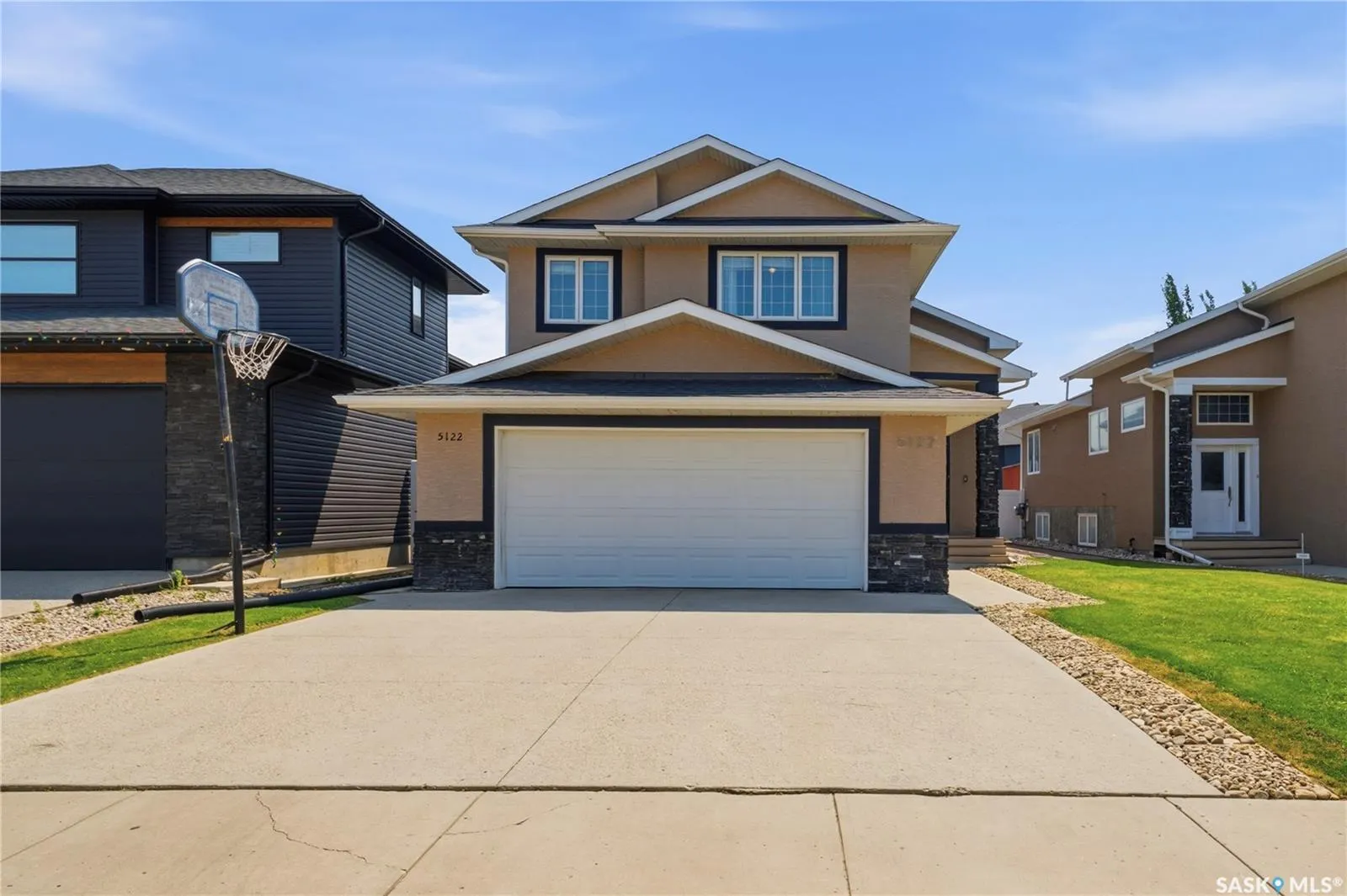 5122 Canuck CRESCENT