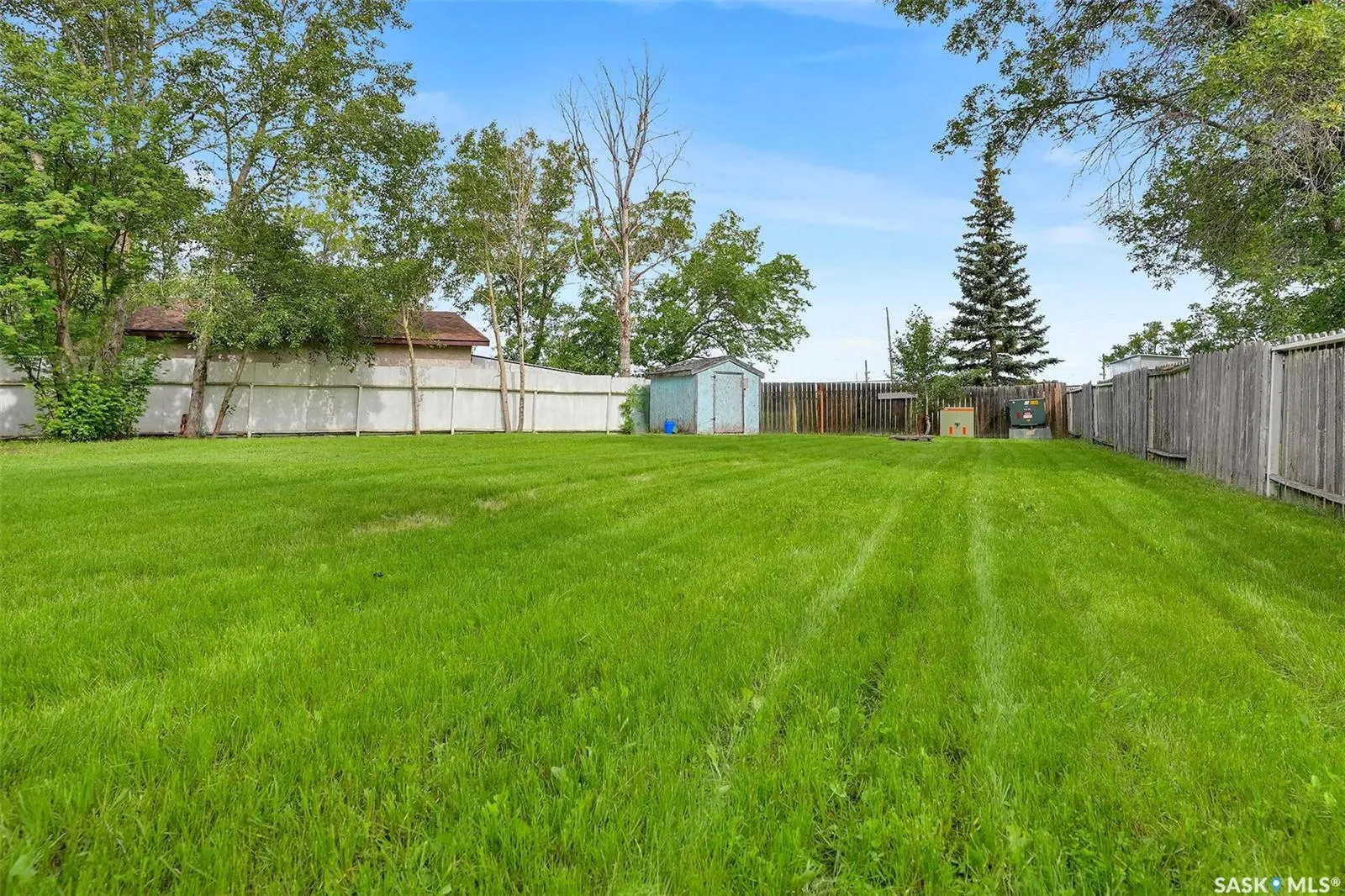 34 Armstrong BAY
