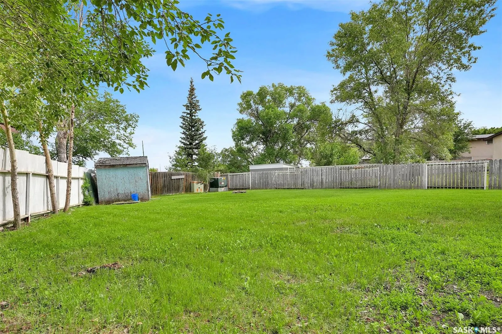 34 Armstrong BAY