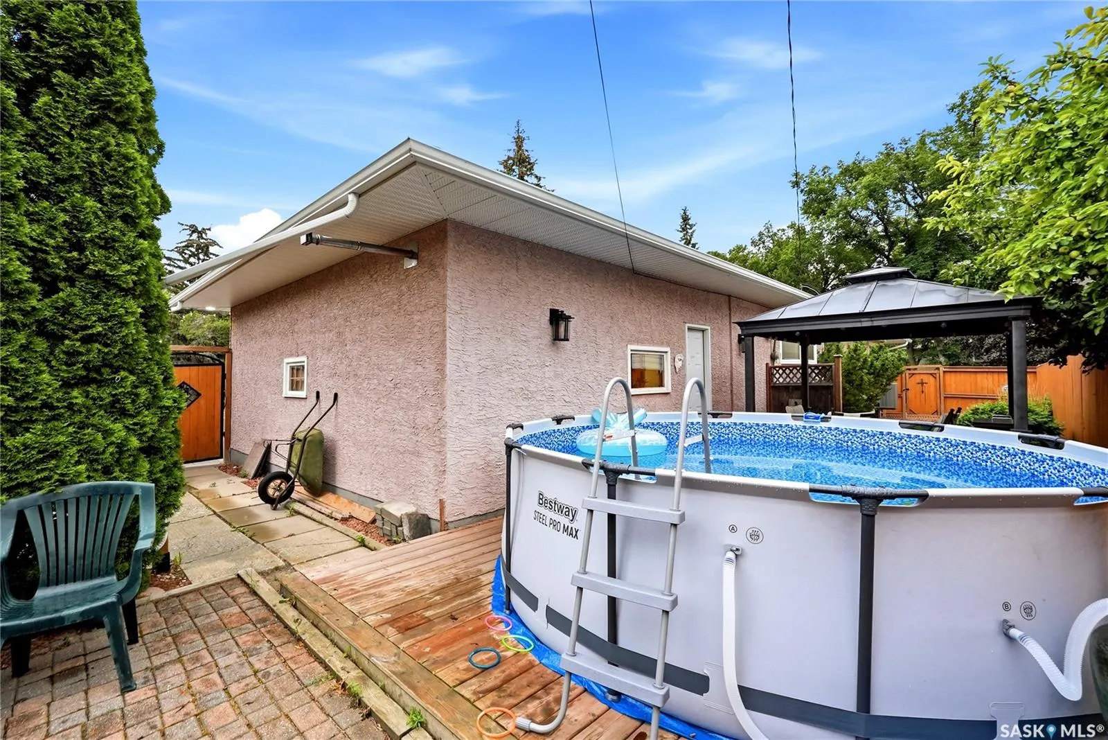 4220 Hillsdale STREET