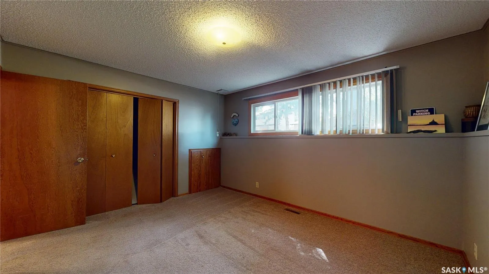 130 Cameron CRESCENT