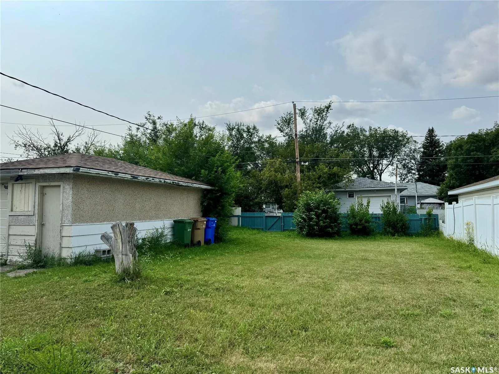 260 Angus STREET
