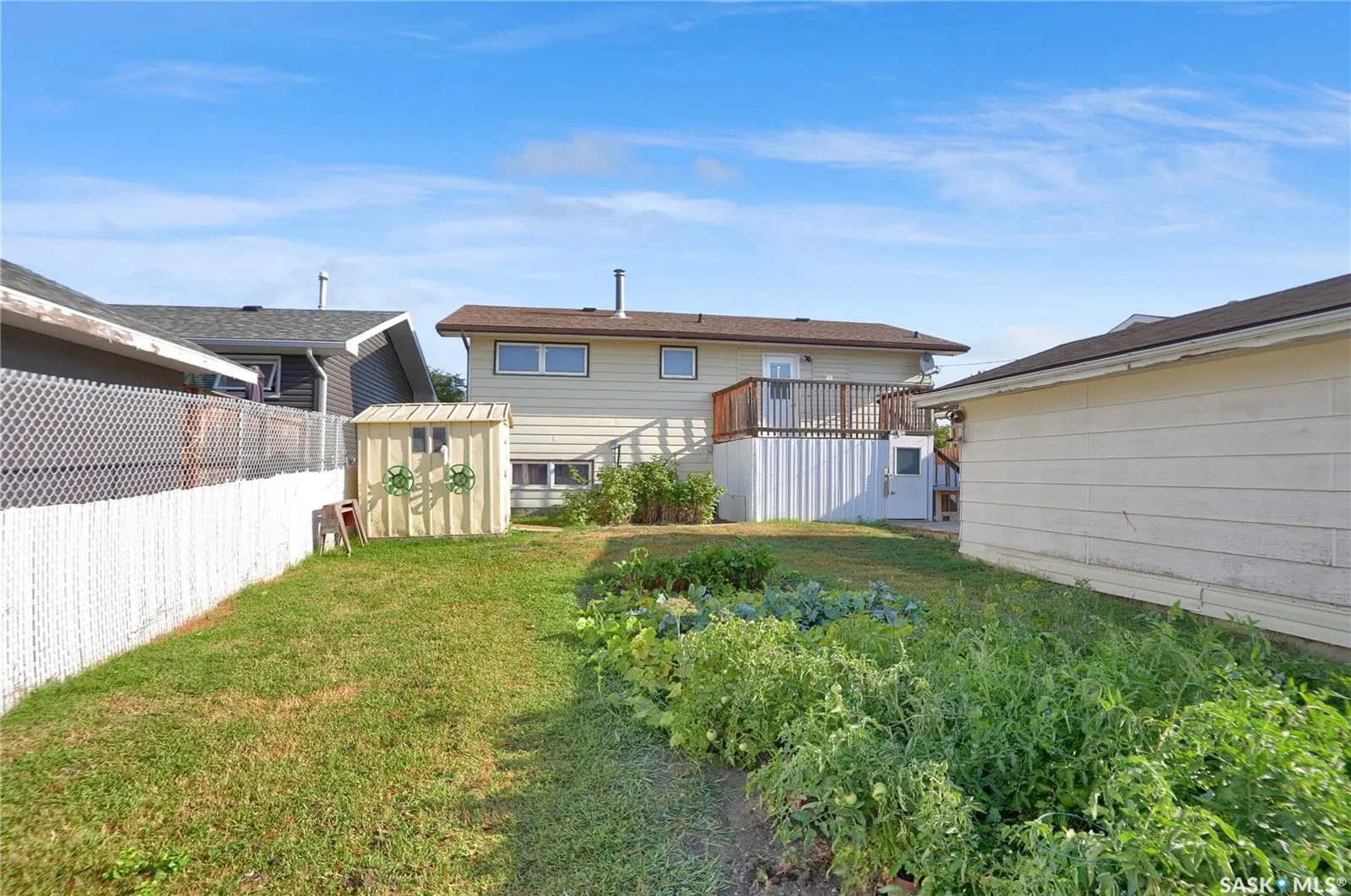 1507 Caribou STREET W