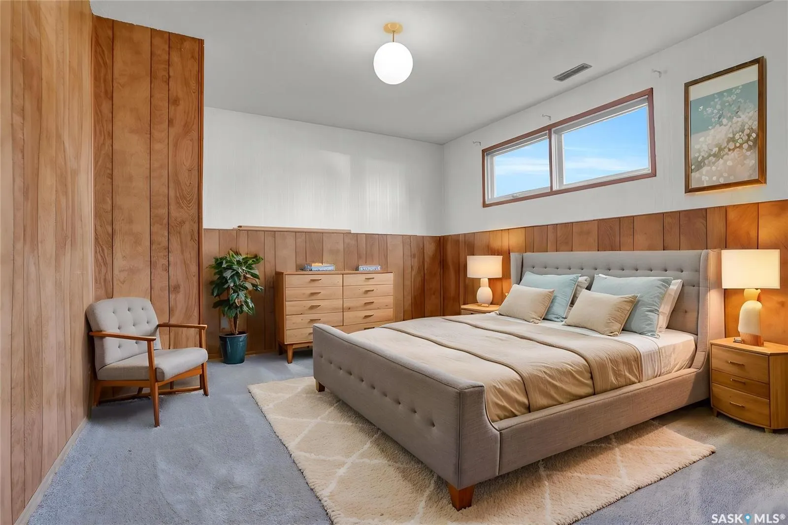 1507 Caribou STREET W