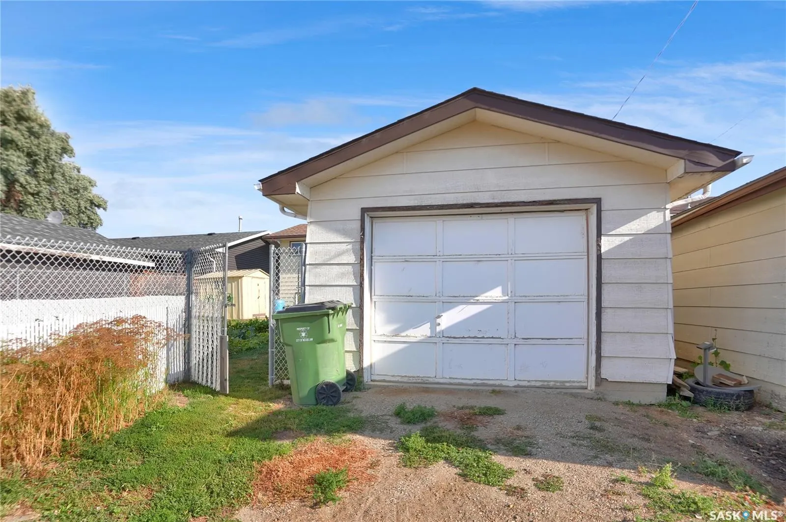 1507 Caribou STREET W