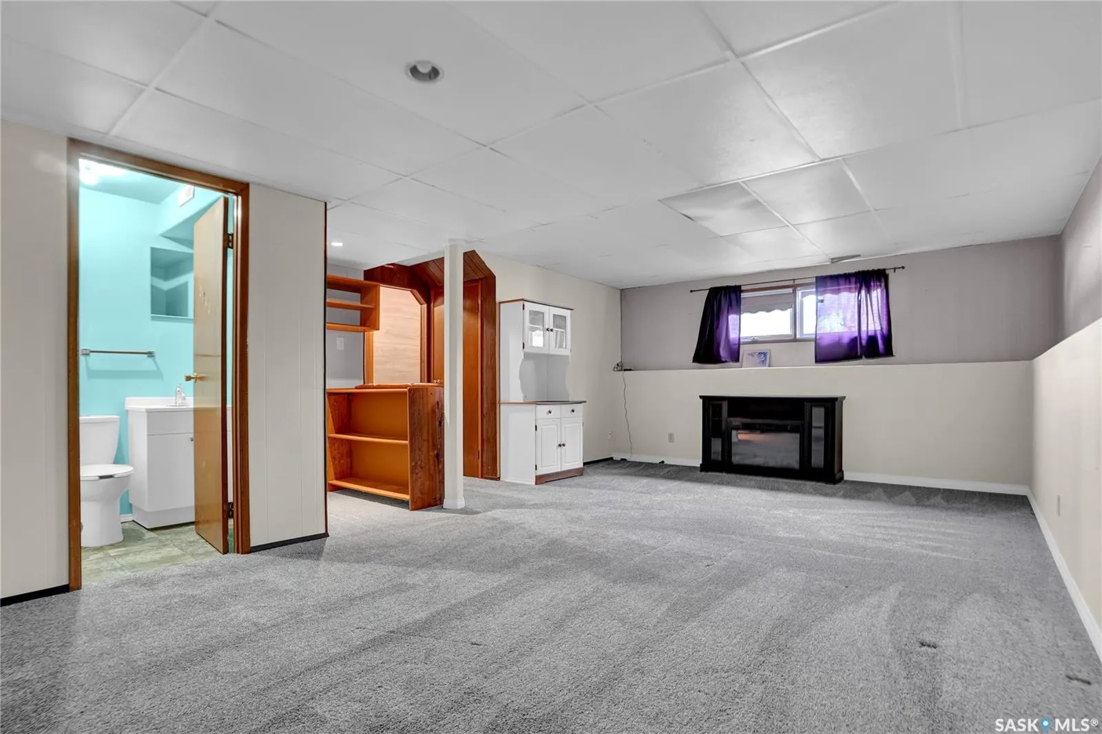 1507 Caribou STREET W