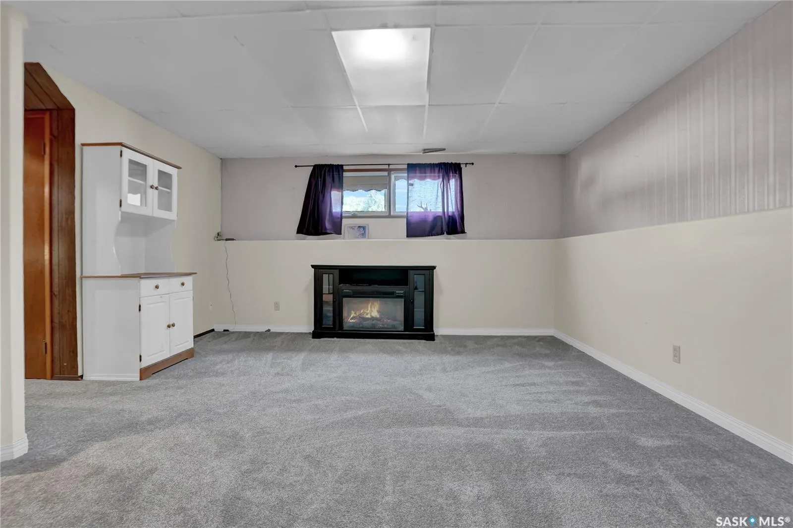 1507 Caribou STREET W