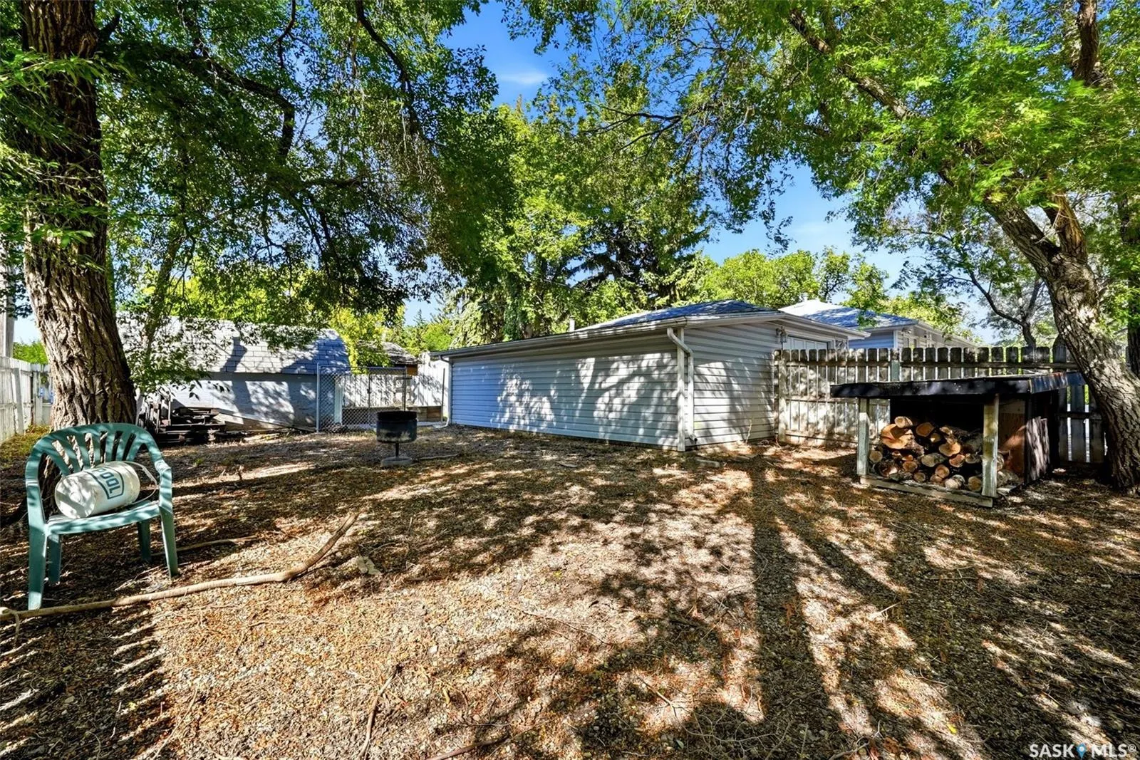 1410 4th AVENUE N