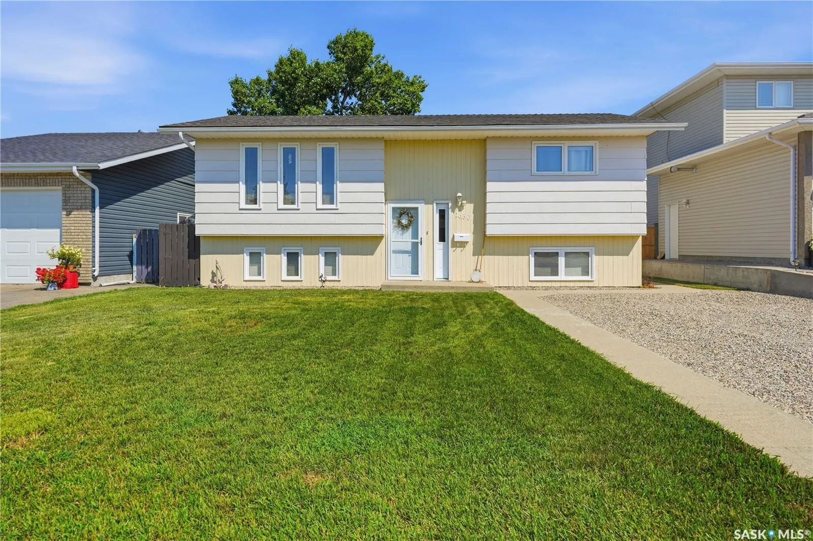 1630 Spadina DRIVE