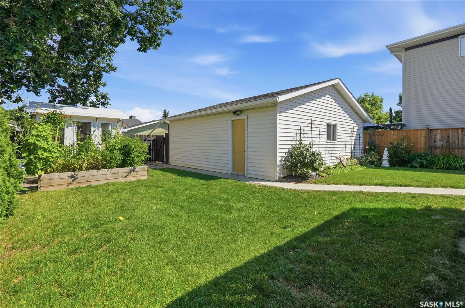 1630 Spadina DRIVE