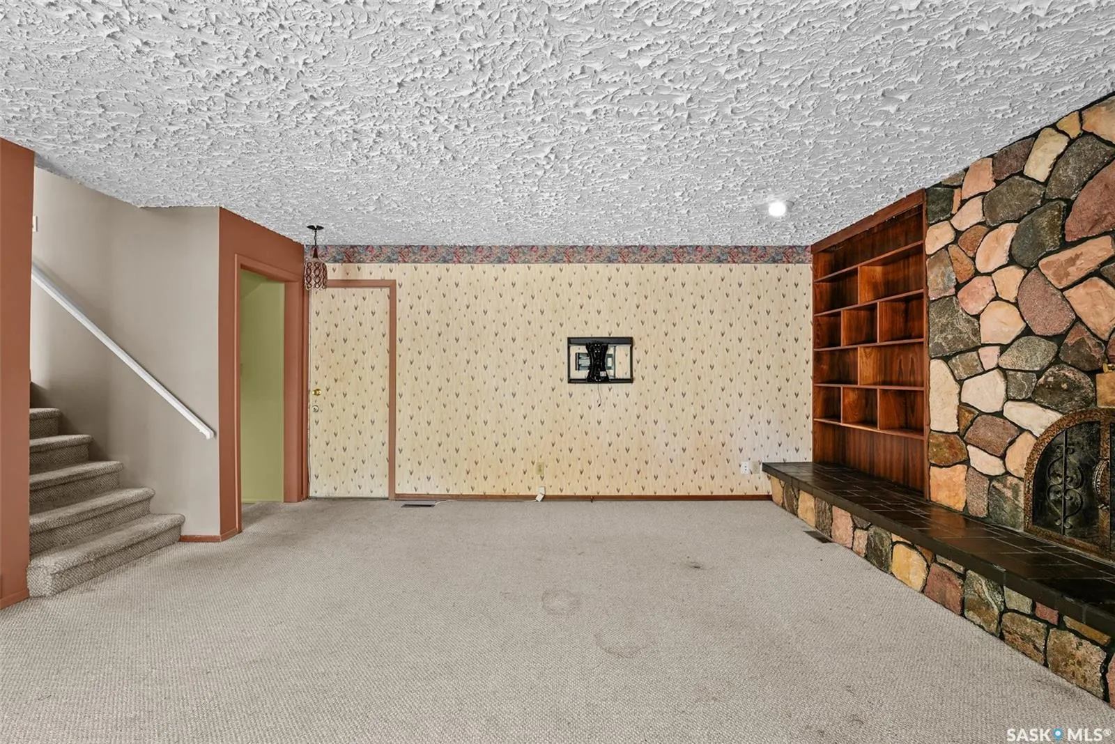 138 Mayfield ROAD