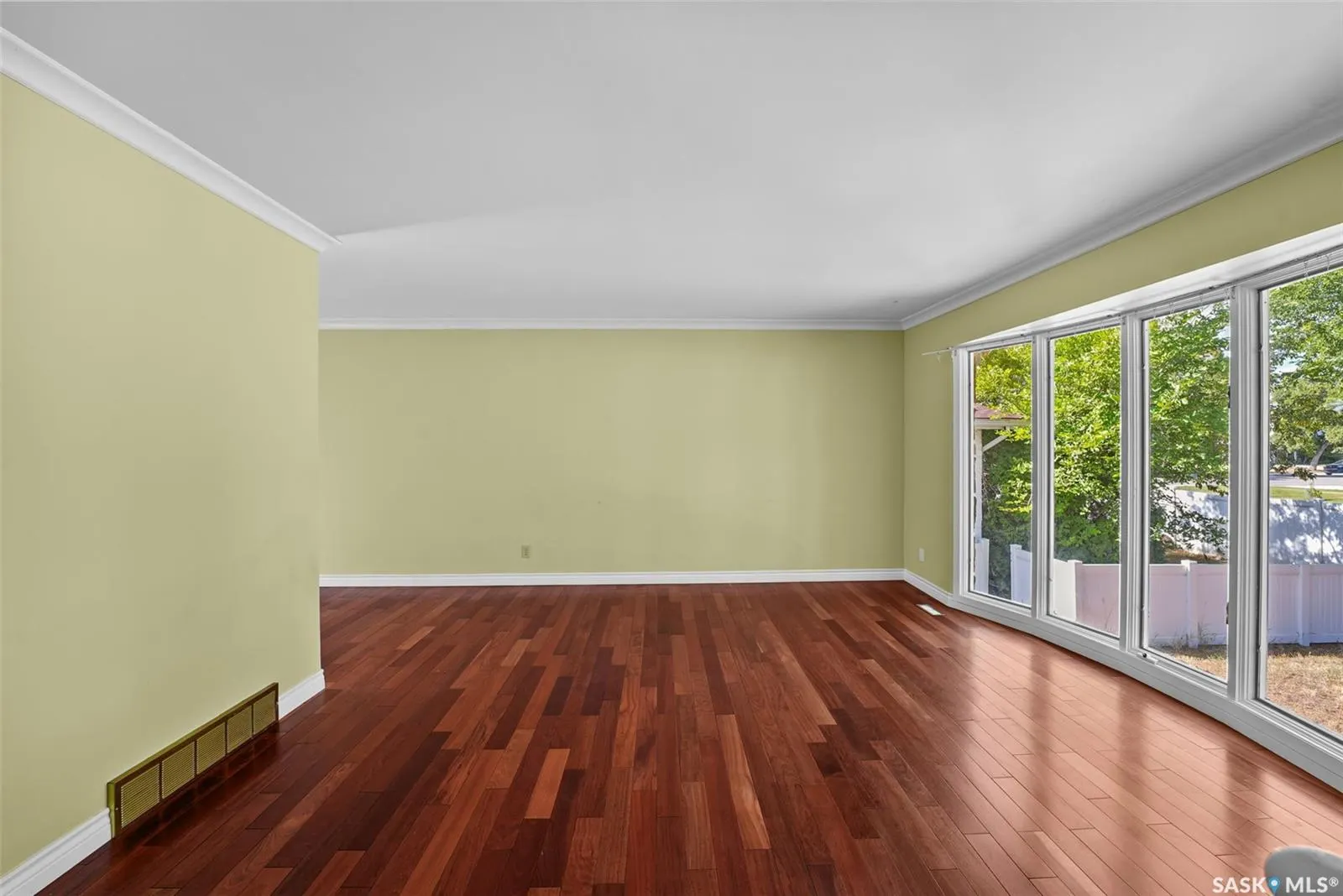 138 Mayfield ROAD