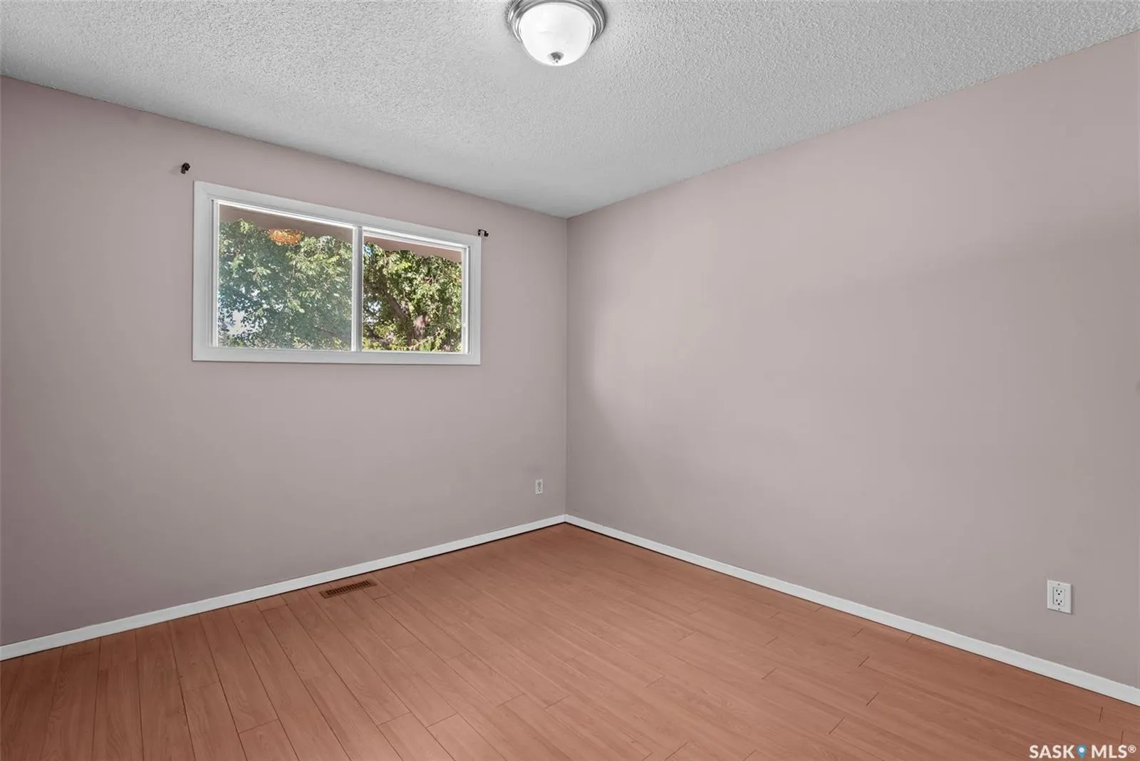 138 Mayfield ROAD