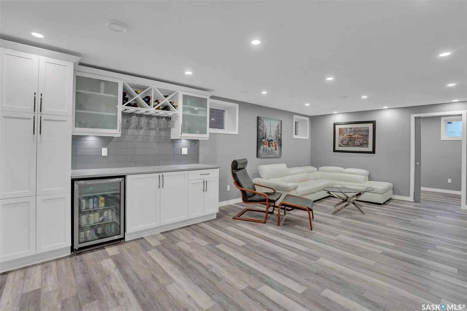 10302 WASCANA ESTATES