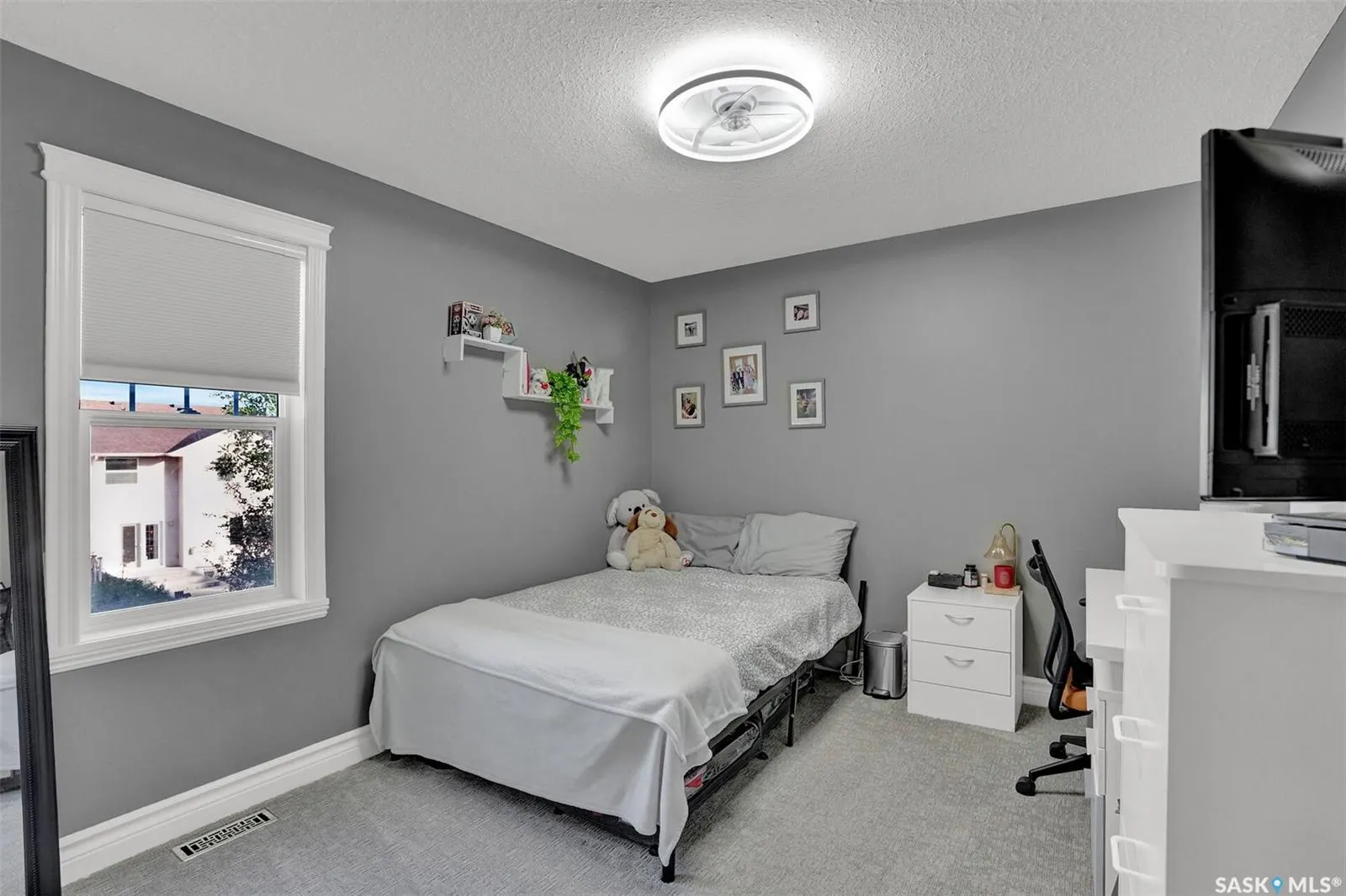 10302 WASCANA ESTATES