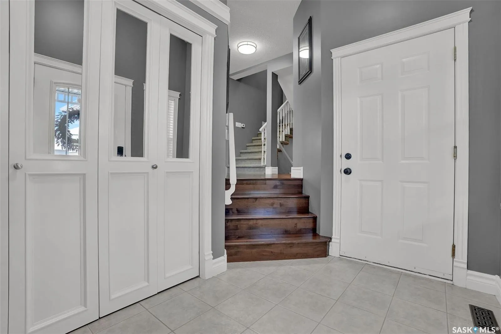 10302 WASCANA ESTATES
