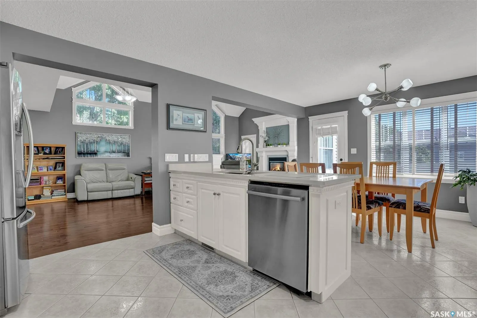 10302 WASCANA ESTATES