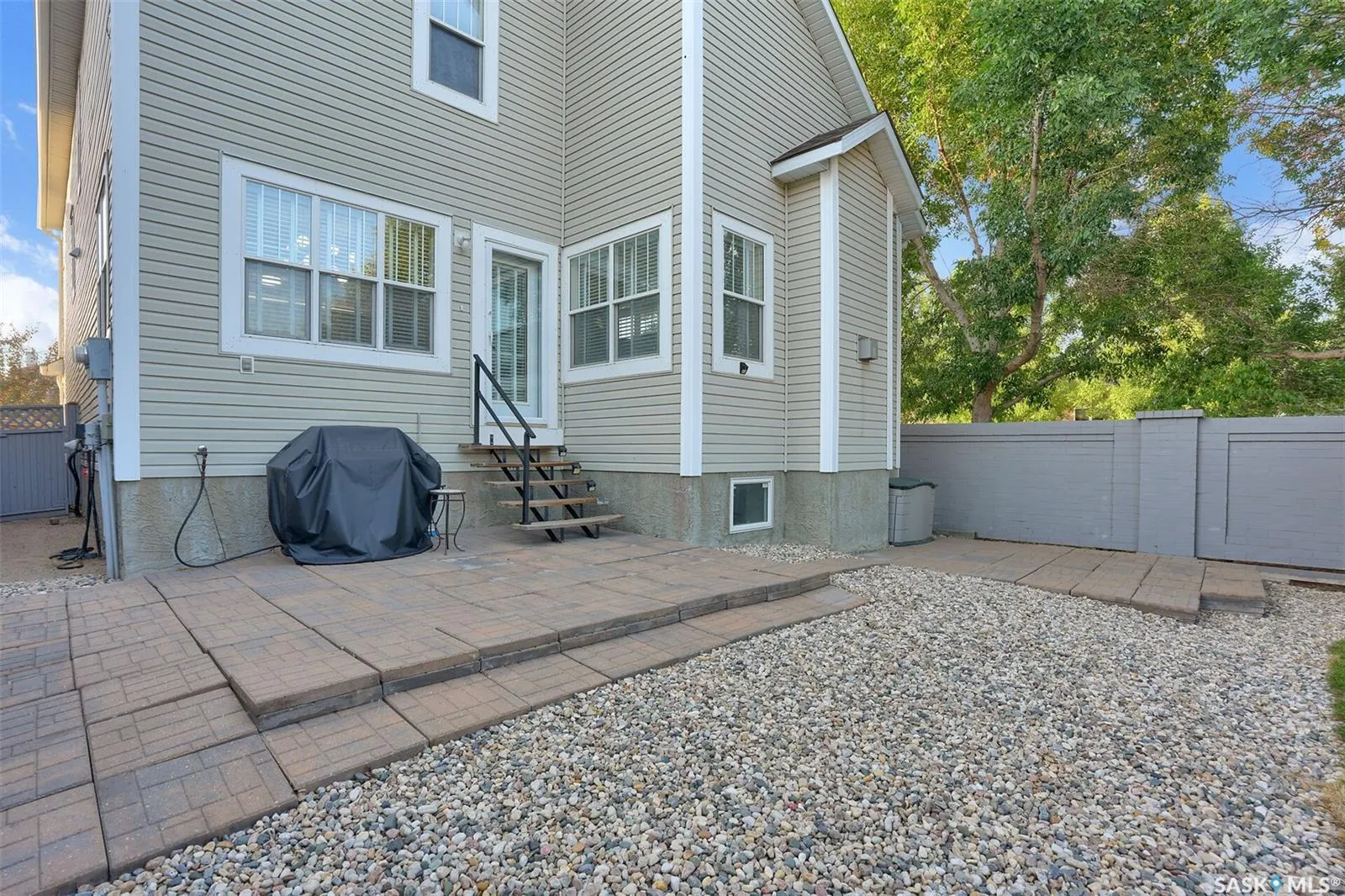 10302 WASCANA ESTATES