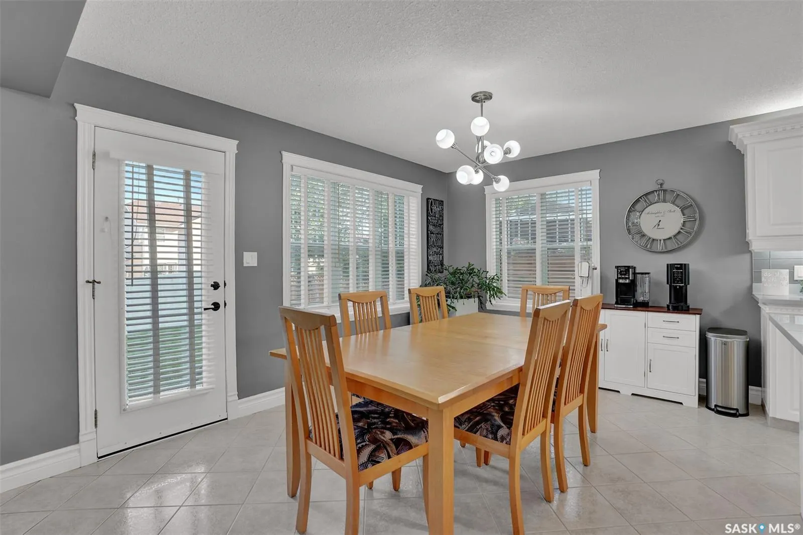 10302 WASCANA ESTATES