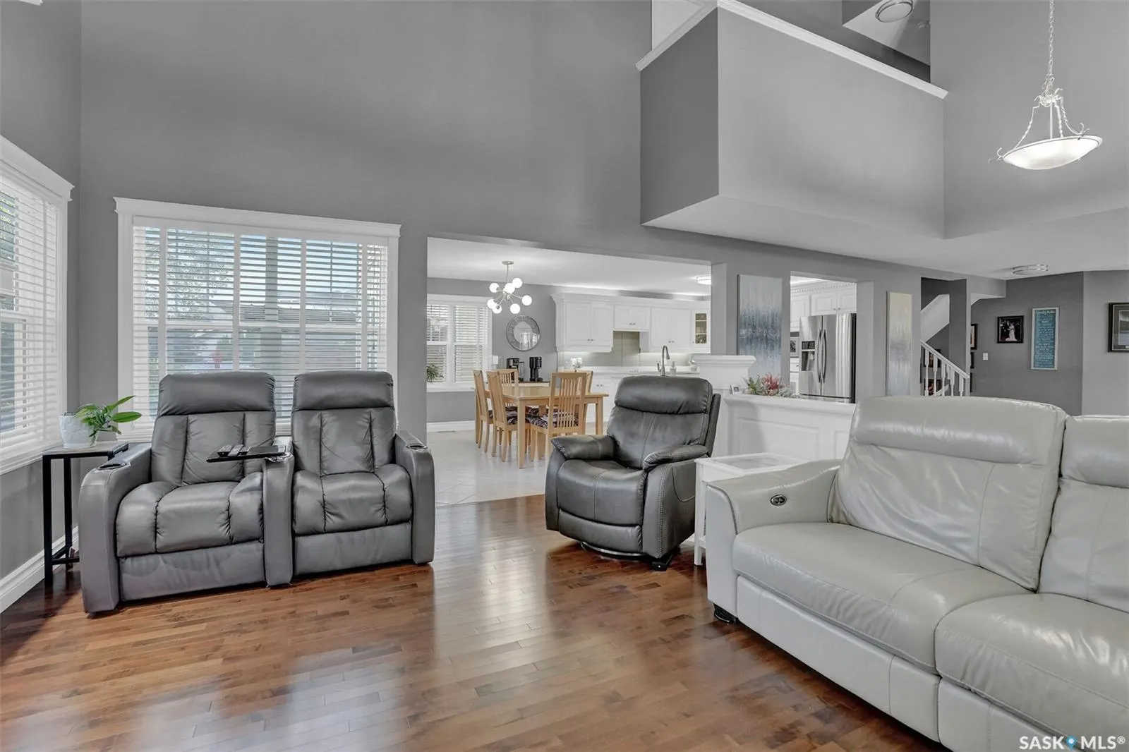 10302 WASCANA ESTATES
