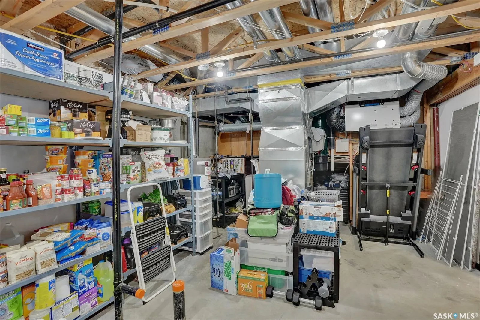 10302 WASCANA ESTATES