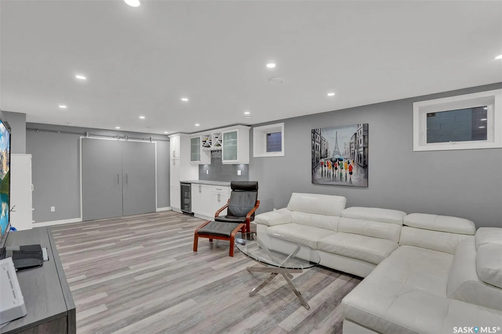 10302 WASCANA ESTATES