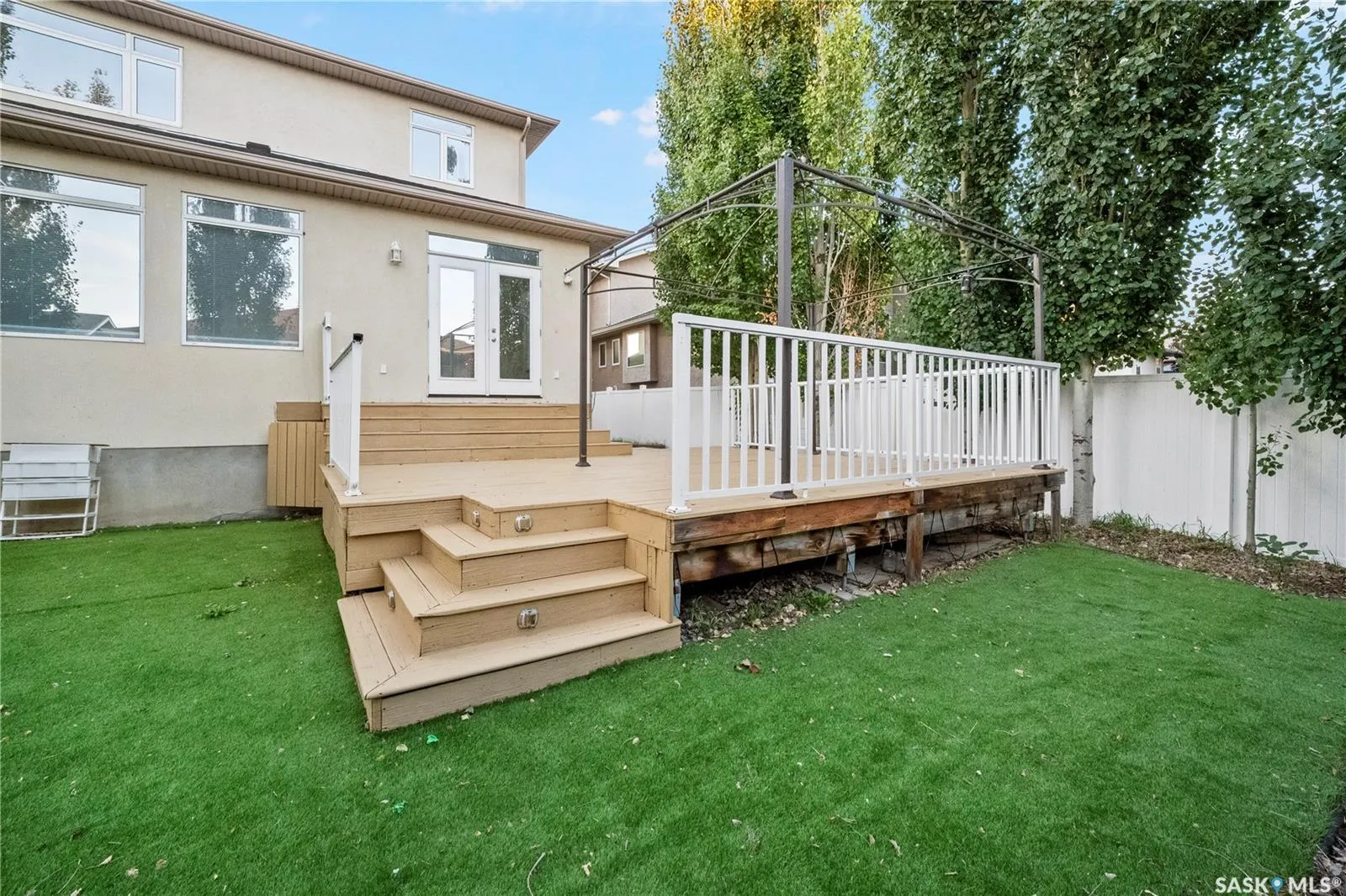 4622 Malcolm DRIVE