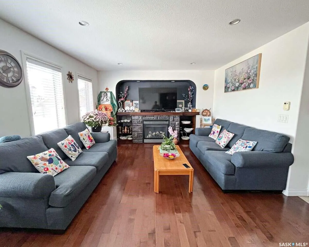 5280 Aerial CRESCENT