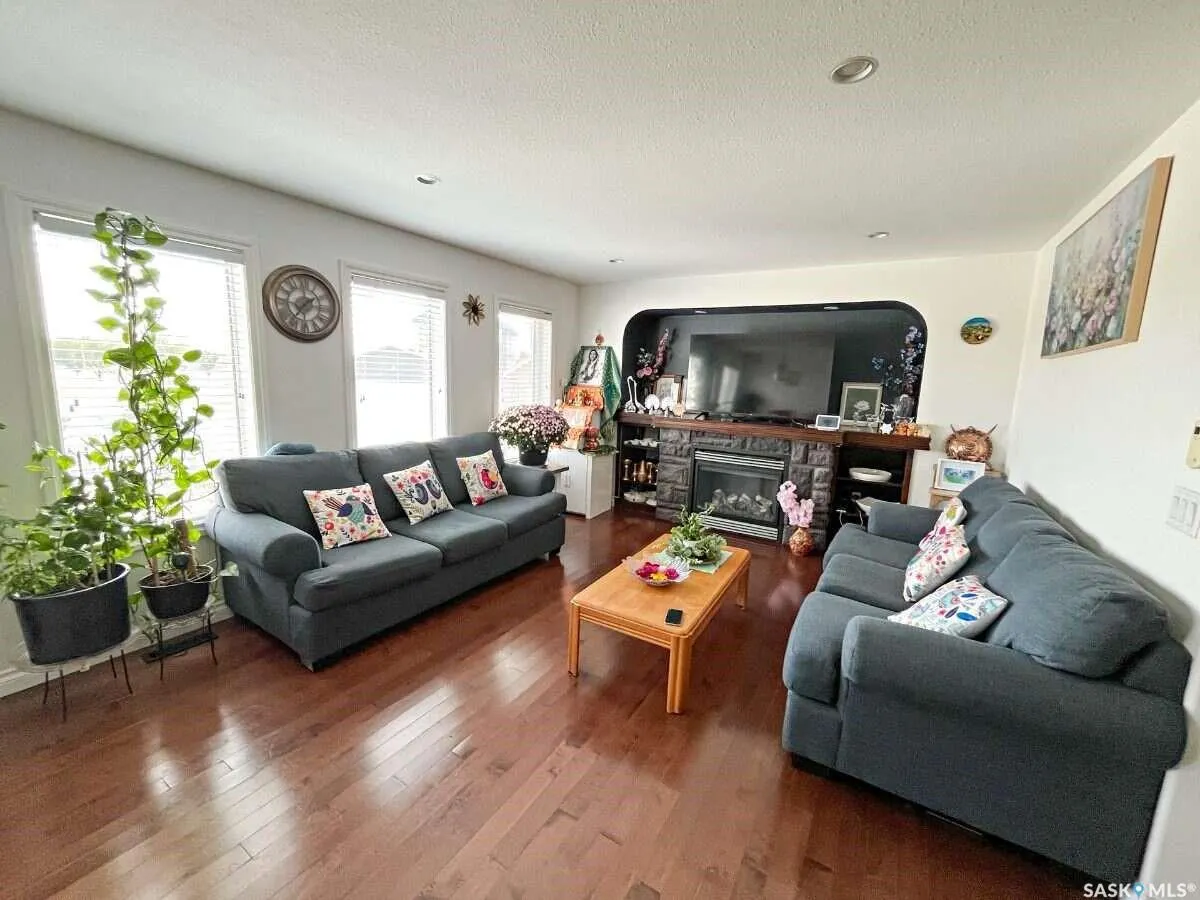 5280 Aerial CRESCENT