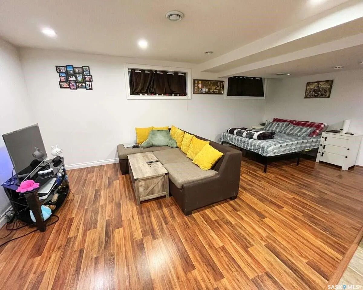 5280 Aerial CRESCENT
